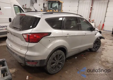 2019 Ford Escape Se z USA, uszkodzony, nr VIN 1FMCU0GD6KUC56242